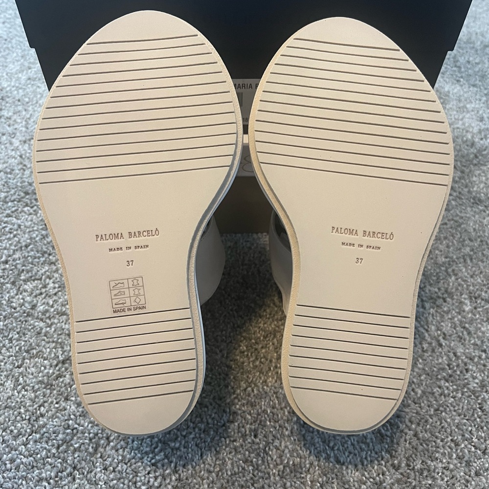 Paloma Barcelo Off-White Platform Wedges - Picture 5 of 7